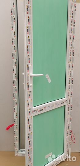 Дверь пвх 70см на 200см