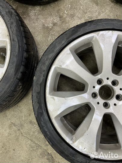 Колеса на mercedes r20 разноширокие