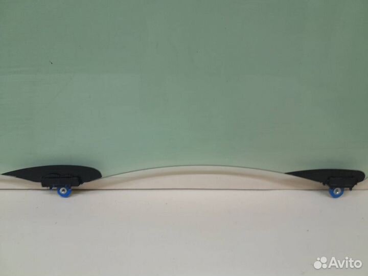 Стекло двери передней правой Toyota Camry V50 2011