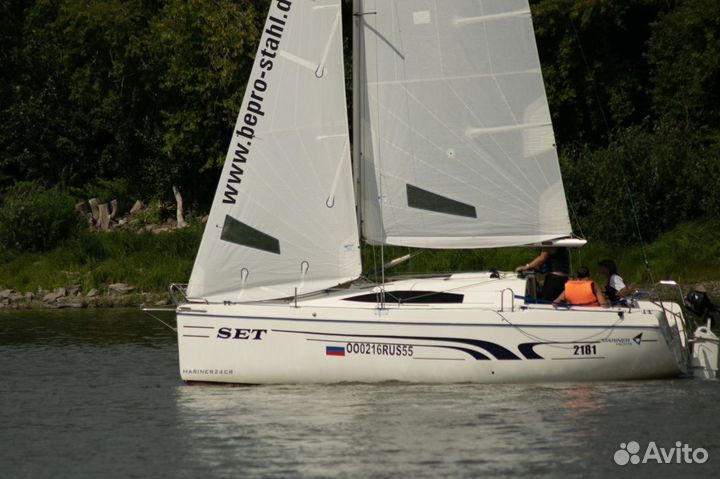 Парусная яхта Mariner 24