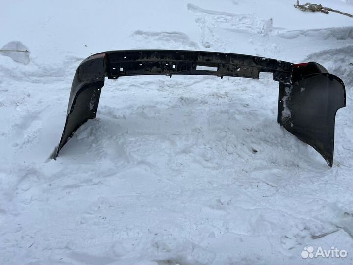 Бампер задний на lexus LX570 2011