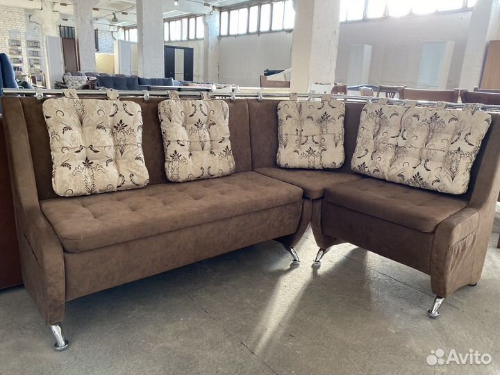 Кухонный уголок