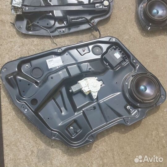 Mercedes ML W164 стеклоподьёмник передний задний