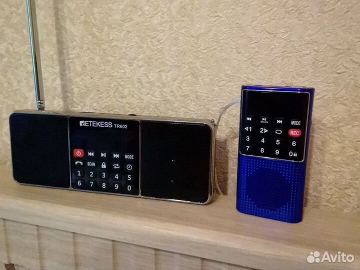 Радиоприемник портативный новый, блютуз