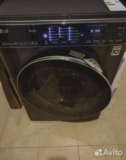 Стиральная машина с сушкой LG