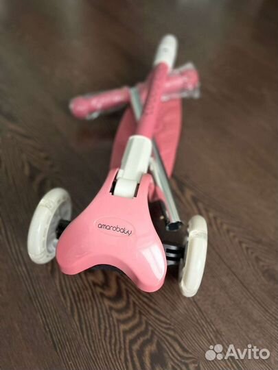 Самокат трехколесный новый