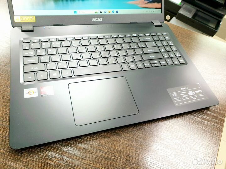 Ноутбук acer для работы графики как новый