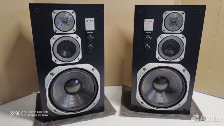 Колонки Onkyo D-7R закрытый ящик, три полосы