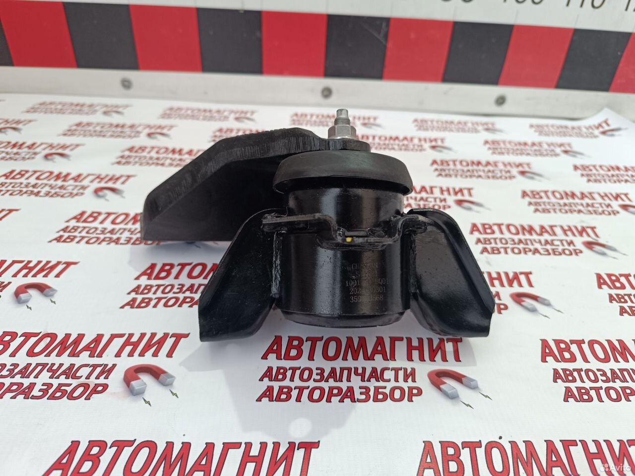 Подушка двигателя правая Чанган Cs35 плюс