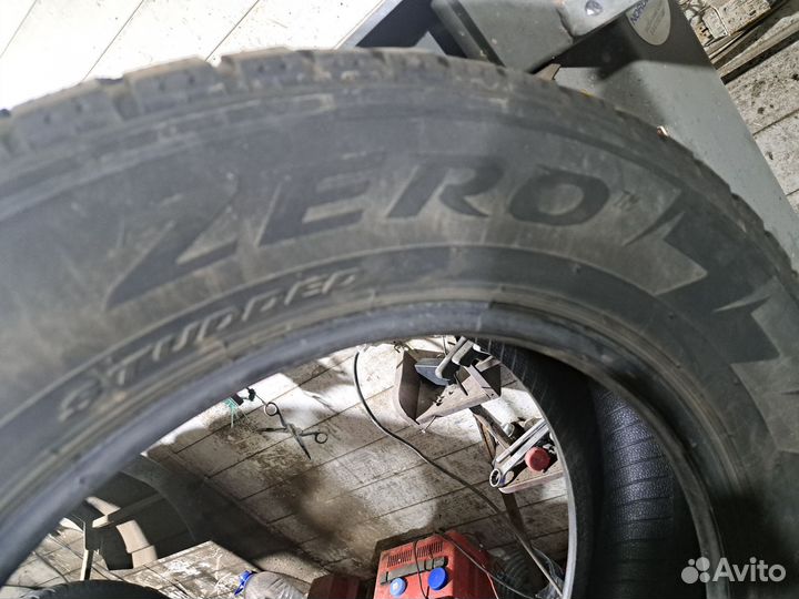 Pirelli Ice Zero 225/60 R17