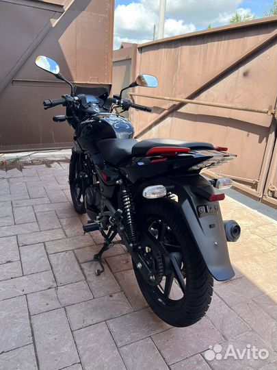 Bajaj pulsar 180