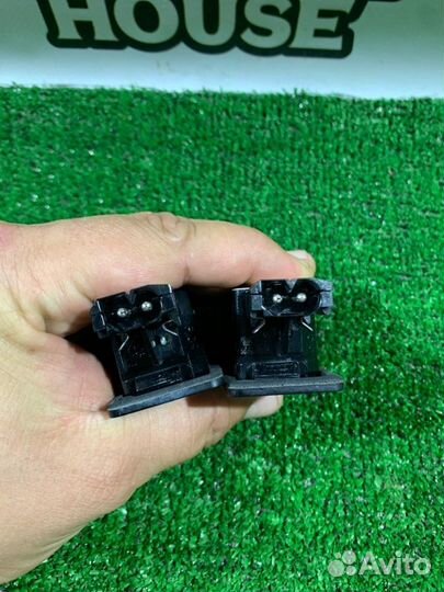 Подсветка номера Bmw 5 E60 N62B48B 2008