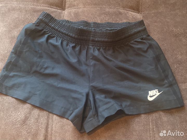 Шорты женские nike