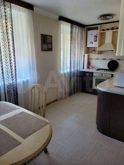 2-к. квартира, 50 м², 2/5 эт.