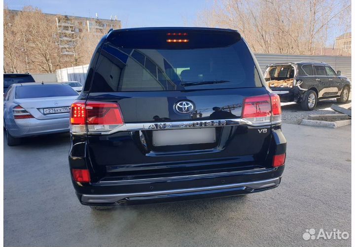 Обвес Toyota Land Cruiser 200