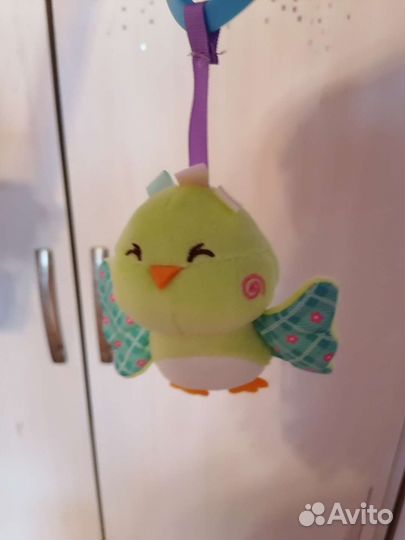 Мобиль на кроватку с мягкими игрушками и музыкой