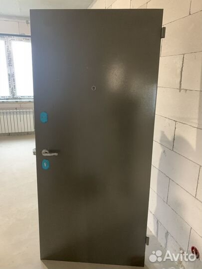 Дверь входная