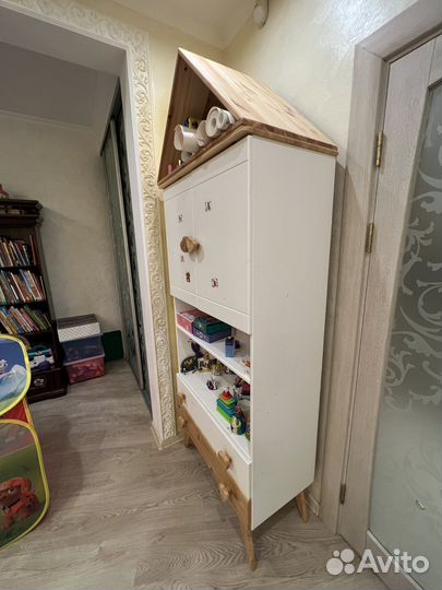 Детский шкаф для книг