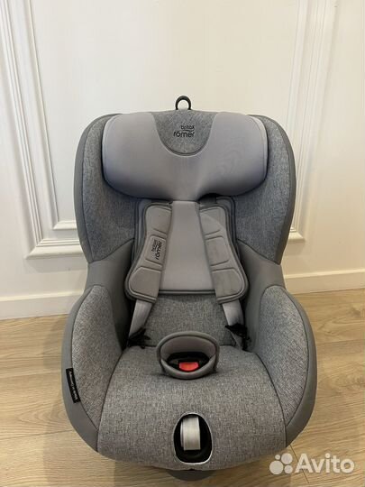 Автокресло (9-25 кг) Britax Roemer Trifix2 i-Size