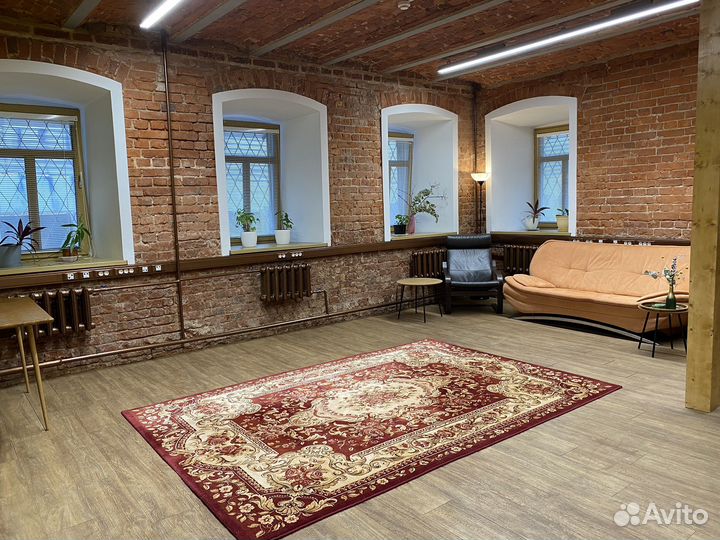 Почасовая аренда помещения зала кабинета лофт