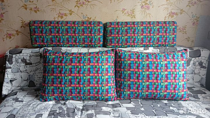 Подушки для дивана бу