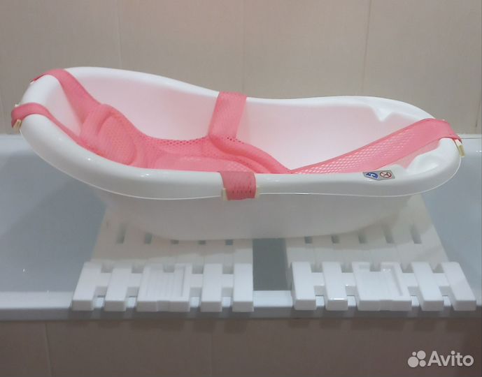 Ванночка для купания новорожденного с гамаком