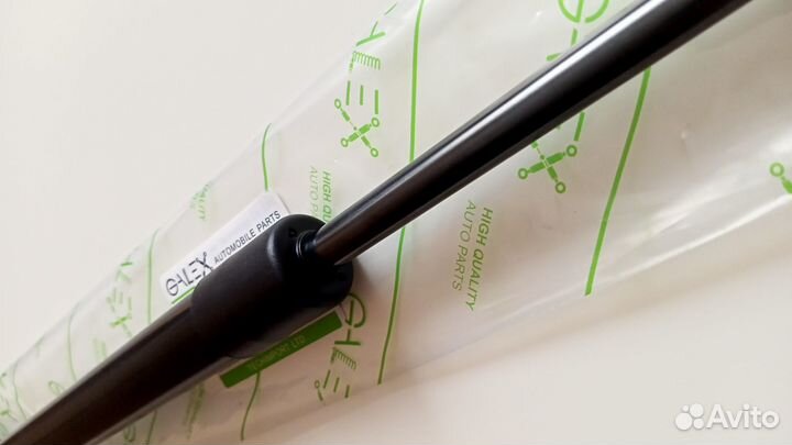 Ipsum 01-09 упоры задней двери (пара)