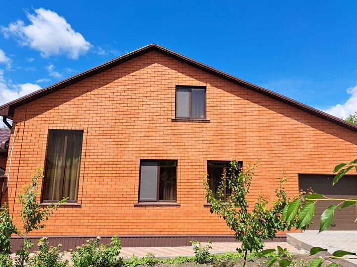 Дом 134 м² на участке 8 сот.