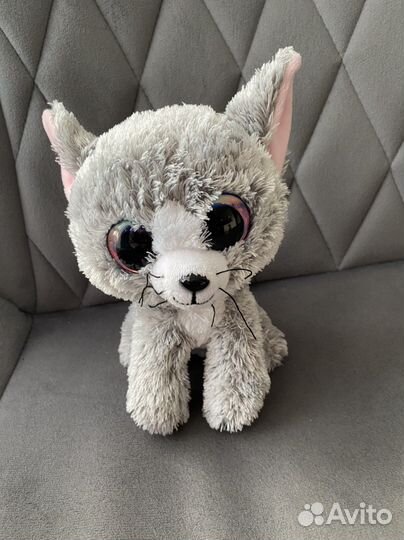 Котик плюшевый