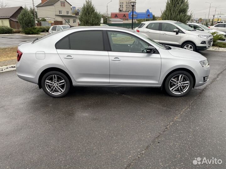 Skoda Rapid 1.6 AT, 2018, 88 341 км