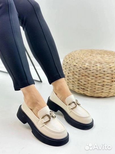 Лоферы женские новые