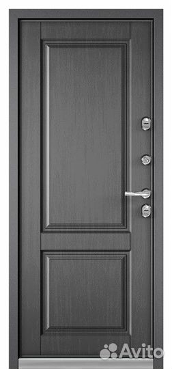 Дверь входная в дом