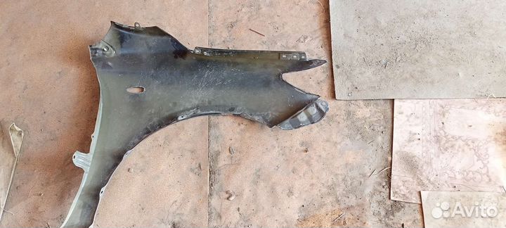 Крыло переднее левое Тойота Королла 150