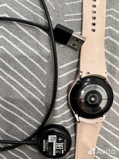 Часы samsung galaxy watch 4 40mm розовое золото