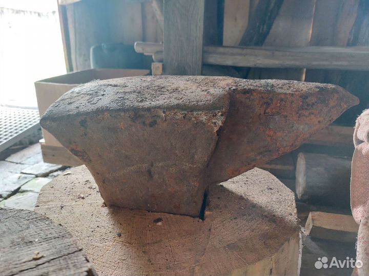 Кузнечная наковальня