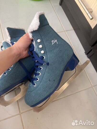 Коньки фигурные