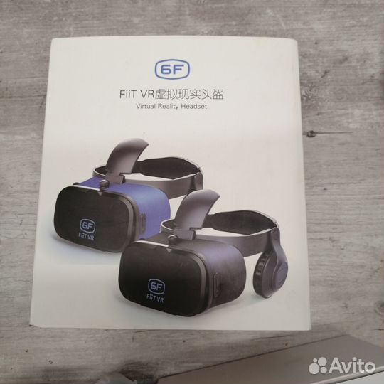 Очки виртуальной реальности с пультом 6F Fiit VR