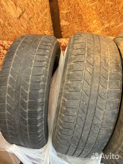 Goodyear Wrangler HP 235/65 R17