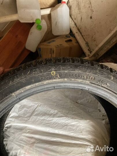 Maxxis NP5 Premitra Ice Nord 245/40 R18 97T
