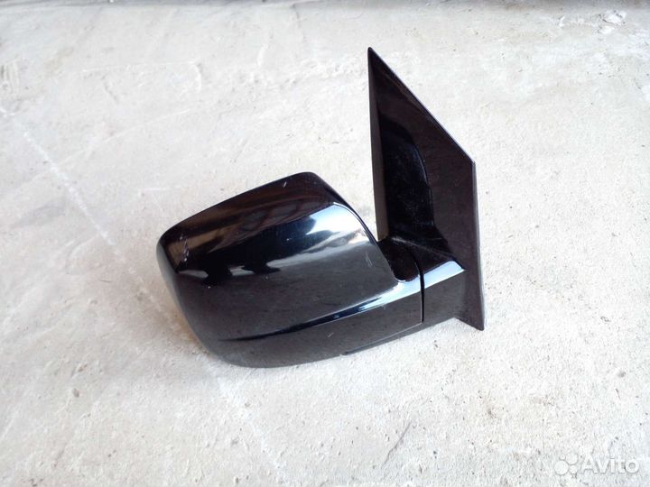 Зеркало правое Hyundai Grand Starex H1 2011г