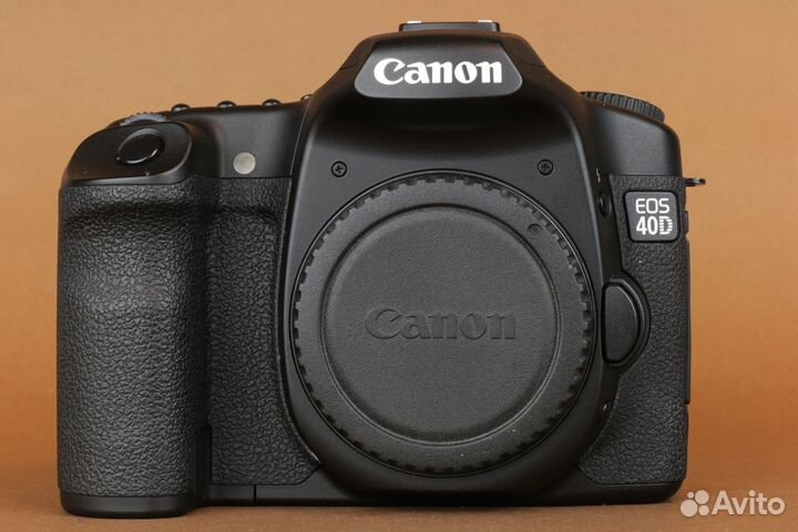 Canon EOS 40D+ battery grip (id 27180)