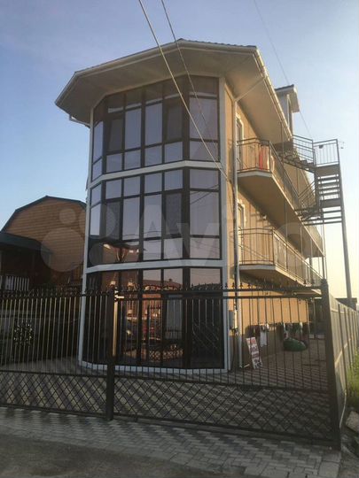 Комната 20 м², 1/4 эт.