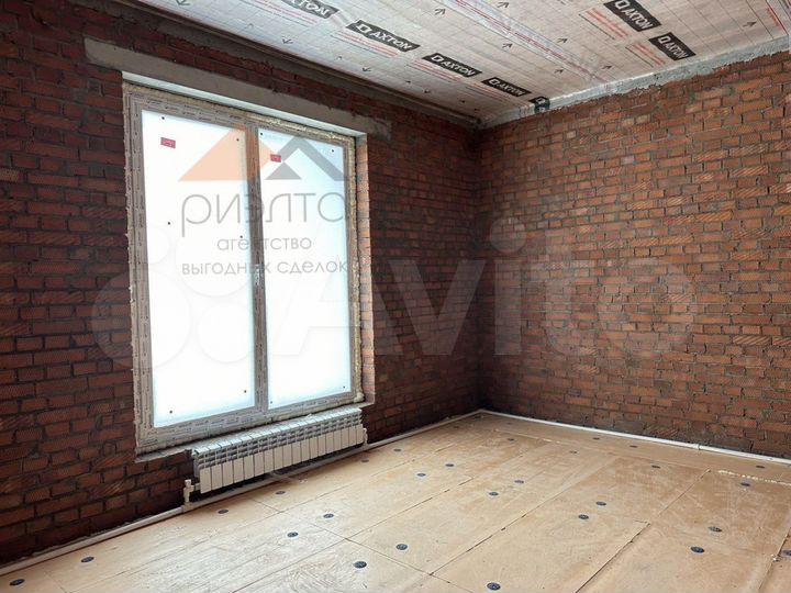 Дом 102 м² на участке 10 сот.