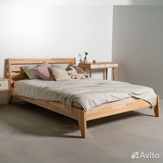 Кровать Olivia 180х200 см из массива дерева