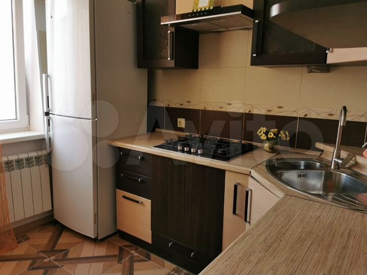 2-к. квартира, 55 м², 6/9 эт.
