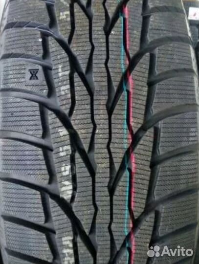 Kumho WinterCraft SUV Ice WS51 235/60 R18 107T