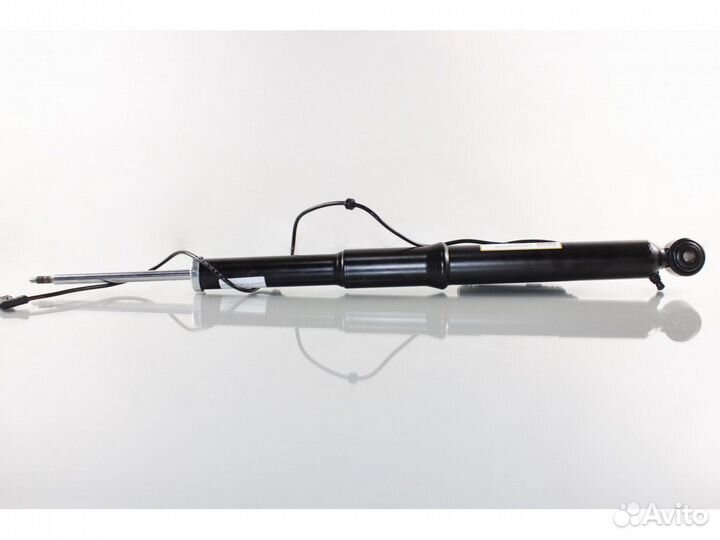 Пневмоамортизатор Мерседес 221 S-Class задний