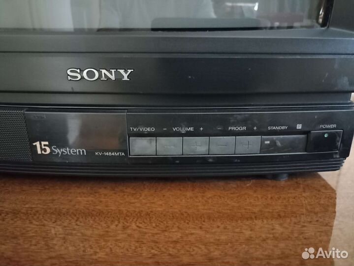 Телевизор бу Sony Trinitron