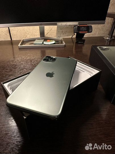 Телефон iPhone 11 pro max 256gb