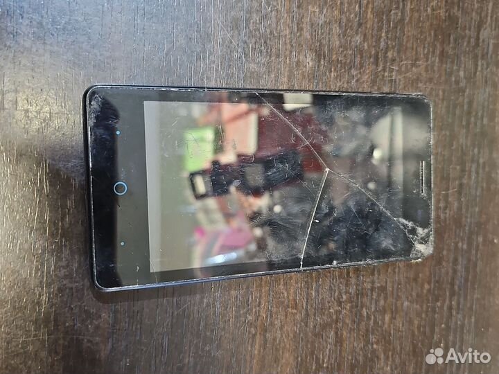 ZTE Blade GF3, 8 ГБ